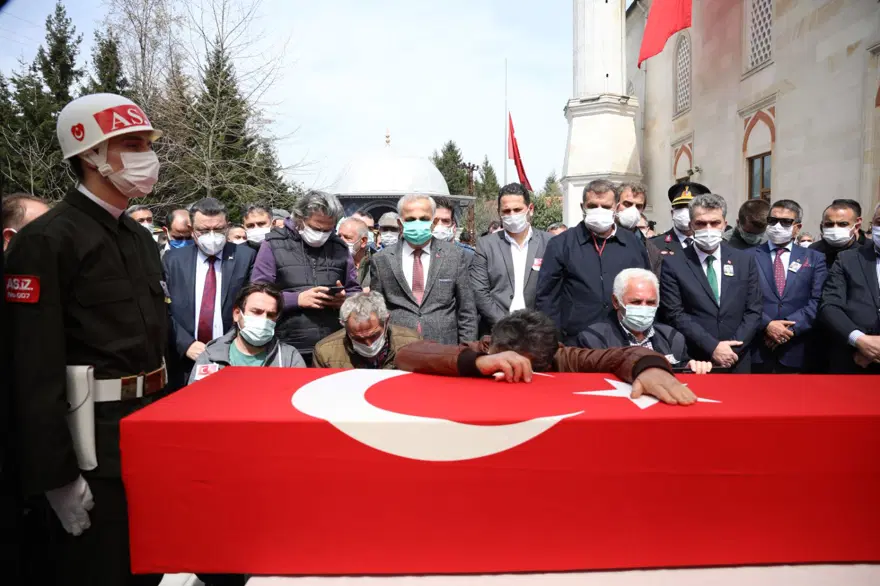Şehit Pilot Burak Gençcelep'e veda 10