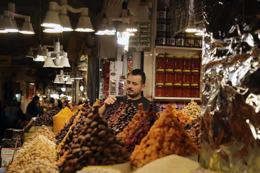 Geçmişten günümüze İran'ın ünlü ticaret merkezi tarihi Erdebil Kapalı Çarşısı 4 Geçmişten günümüze İran'ın ünlü ticaret merkezi tarihi Erdebil Kapalı Çarşısı 4
