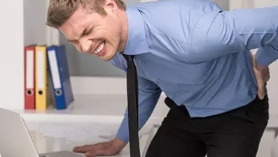 İnatçı sırt ve bel ağrısı neyin habercisi?