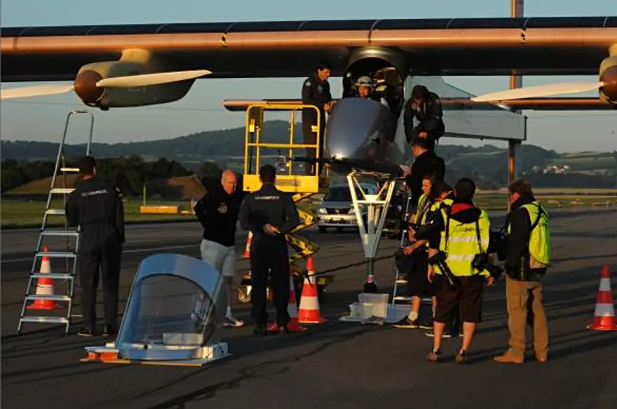 Solar Impulse başardı! 1 Solar Impulse başardı! 1