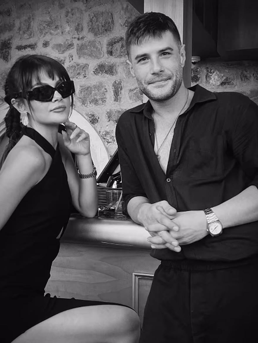 Sinem Ünsal aşka geldi: "Sevgilim iyi ki doğdun" 4 Sinem Ünsal aşka geldi: "Sevgilim iyi ki doğdun" 4