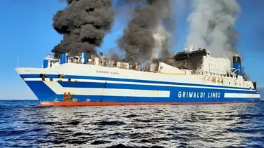 Yunanistan'daki feribot yangınında kayboldu: Aydınlı şoförün ailesi gelecek iyi haberi bekliyor