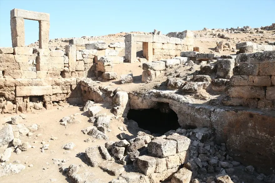 Şuayb Antik Kenti, surları ve dehlizleriyle ilgi çekiyor 7