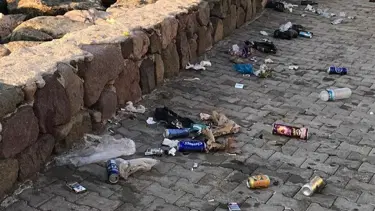 Bodrum Belediye Başkanı çılgına döndü; çöpleri toplatmadı