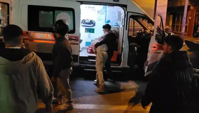 Tuvalet sırası bıçaklı kavgaya dönüştü