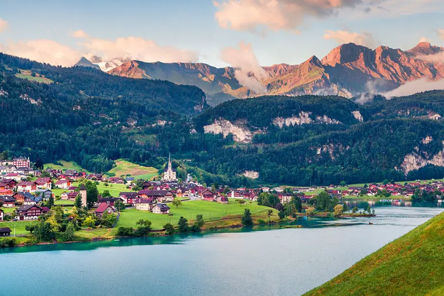 en güzel doğa manzaralar, dünyadan doğal güzellikler, Banff Milli Parkı, dağ manzarası, Doğa, Doğa harikaları, dolomites, göl manzarası, Hawaii, İsviçre, İtalya, Kanada, Kromlauer Park, lost lake, oregon, red beach 2