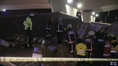 Anadolu Otoyolu'ndaki kaza ulaşımı aksattı