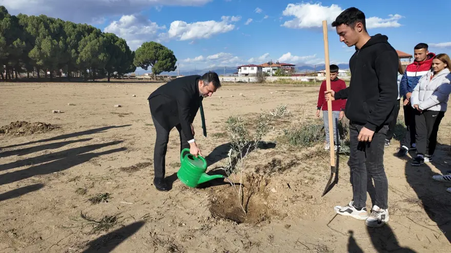 "DAHA GÜZEL İŞLER DE YAPACAĞIMIZA İNANIYORUZ" 2 "DAHA GÜZEL İŞLER DE YAPACAĞIMIZA İNANIYORUZ" 2