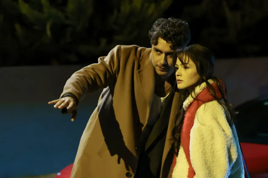 ŞELALE SARHOŞ OLDU 17