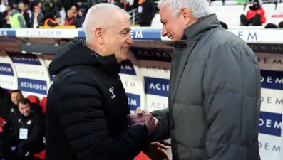 Rıza Çalımbay, Fenerbahçe maçı sonrası esti gürledi: "Öyle bir şey yok, kabul etmiyorum"