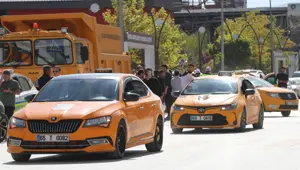 Taksicilerden Rojin Kabaiş eylemi: "Rojin için sessiz kalmayacağız"