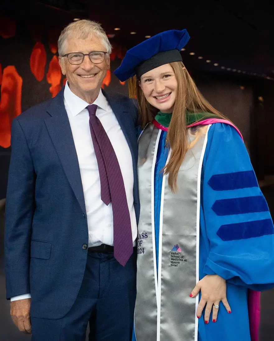 Bill Gates ikinci kez dede oluyor 