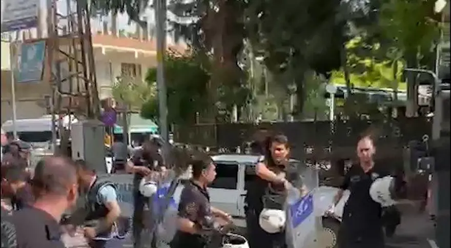 Şanlıurfa'da aşiret kavgası: 2'si polis çok sayıda yaralı var 6