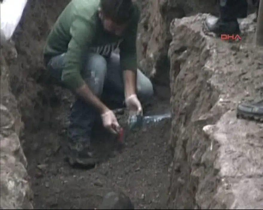 JİTEM binasında kafatasları 13