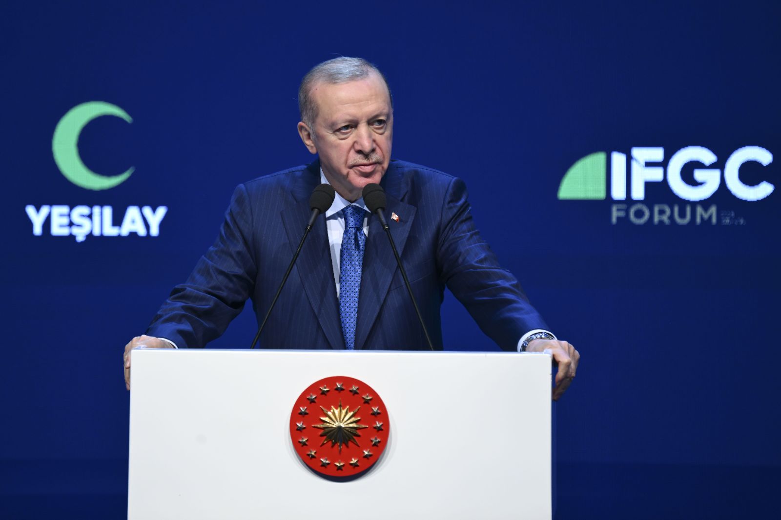 Cumhurbaşkanı Erdoğan: Sanal dünya bağımlılığı artıyor