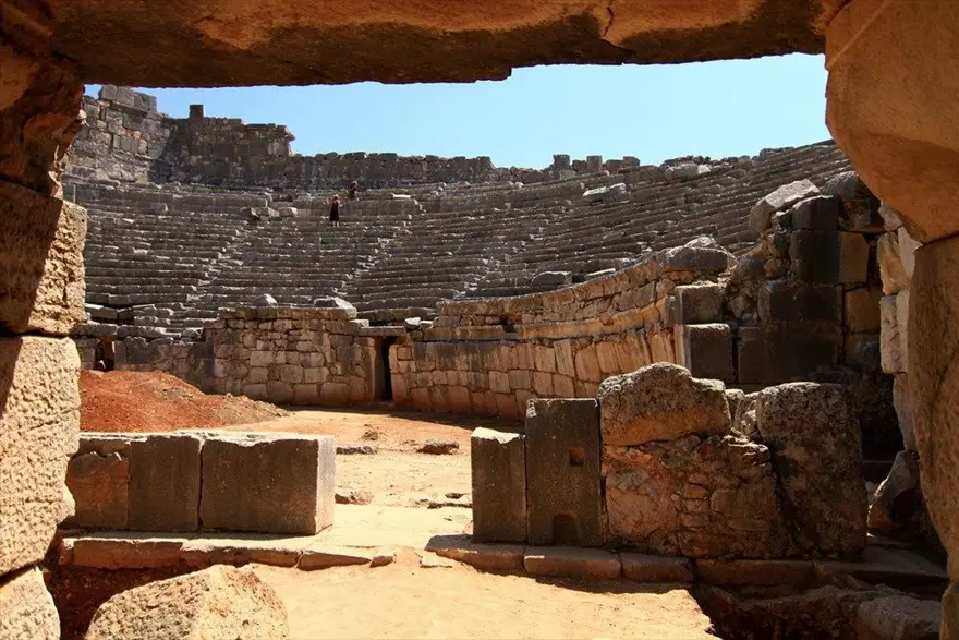 "DÜNYADA AYNI ÖZELLİKLERDE ÇOK AZ KENT VAR" 18