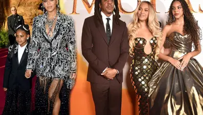 Cinsel saldırıyla suçlanan Jay-Z, Beyonce ve kızı ile kırmızı halıda