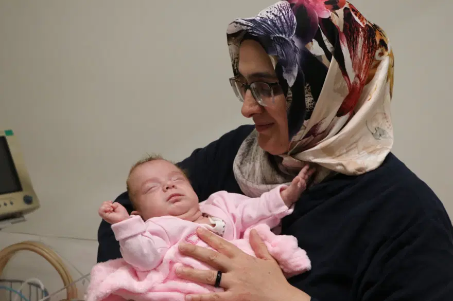 Organları gelişmeden doğdular, aylarca yoğun bakımda kaldılar... 2 bebeğin mucize kurtuluşu 3