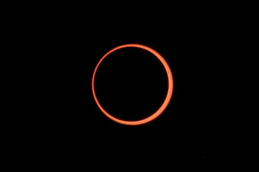 Güneş tutulmasının muhteşem etkisi: Güney Amerika'dan  ateş çemberi görüntüleri 3