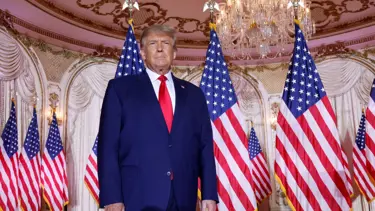 Trump 2024 seçimleri için adaylığını açıkladı