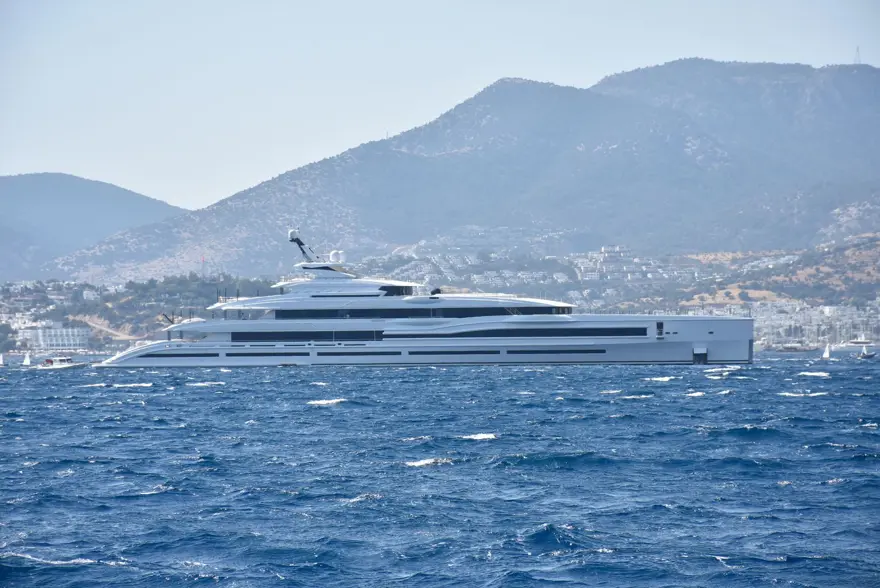 Bodrum mega yatları ağırlıyor 4