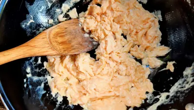 Doktordan şişkinliğe karşı 3 kahvaltı önerisi: Güne hafif ve enerjik başlamanıza yardımcı