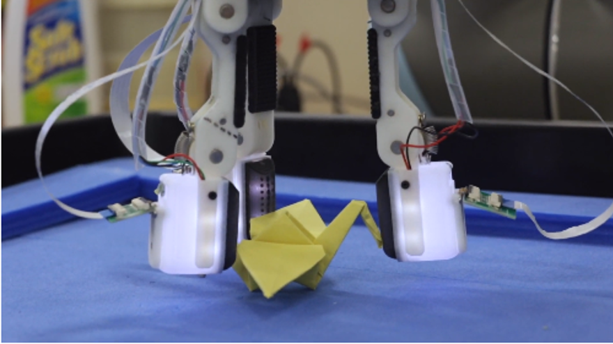 İnsan benzeri dokunma hissine sahip 3D baskılı parmak ucu geliştirildi 4