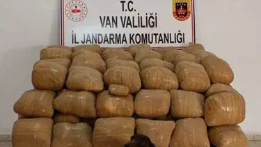 Van'da 700 kilo esrar ele geçirildi