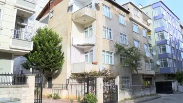Kartal'da balkonu çöken dairenin bulunduğu bina mühürlendi