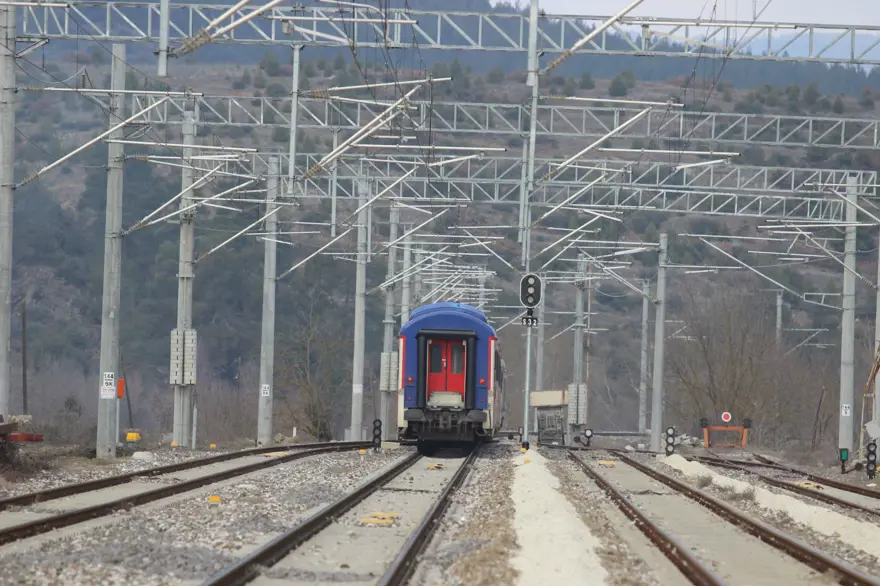 Bu şehirden tren geçiyor ama kimse bilmiyor 1