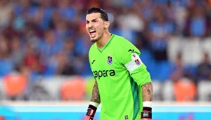 Uğurcan Çakır Galatasaray'da... Babası konuştu: Az önce ağladım, benim için kolay değil Uğurcan Çakır Galatasaray'da... Babası konuştu: Az önce ağladım, benim için kolay değil