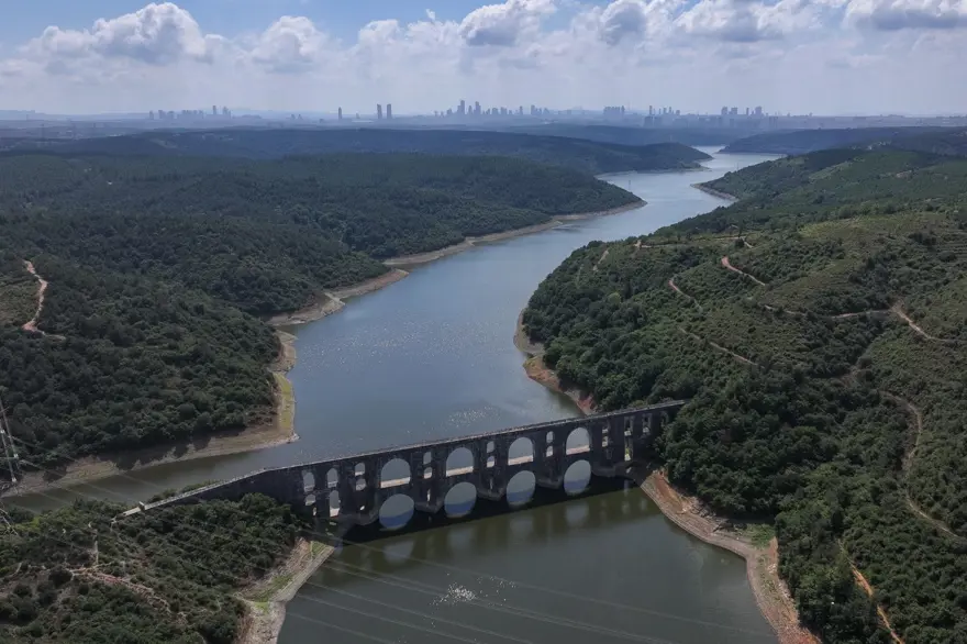 İstanbul barajlarında doluluk oranı yüzde 60’ın altına düştü:Uzmanlardan tasarruf çağrısı 3 İstanbul barajlarında doluluk oranı yüzde 60’ın altına düştü:Uzmanlardan tasarruf çağrısı 3