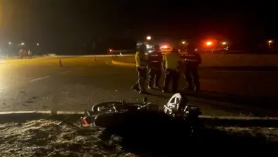 Otomobilin çarpıp kaçtığı motosiklet sürücüsü öldü