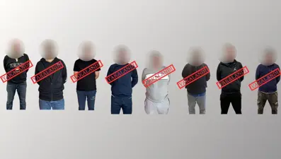 Kırmızı bültenle aranan 6 suçlu Türkiye'ye getirildi