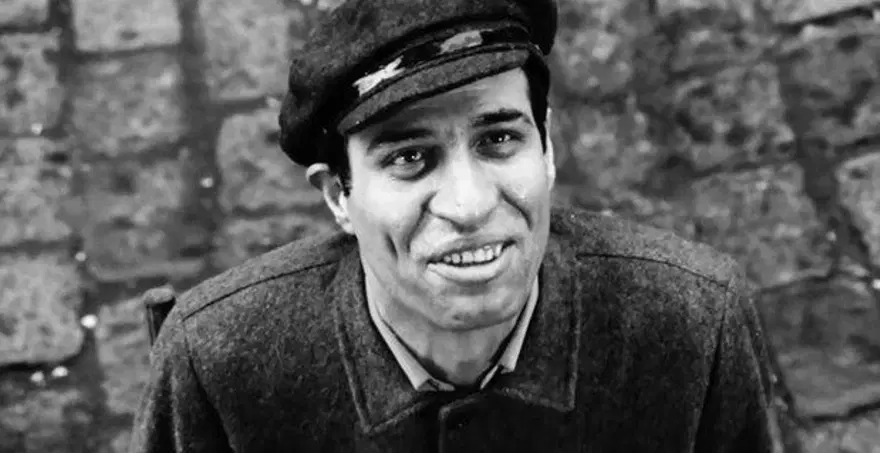 Kemal Sunal, Kemal Sunal kimdir, Kemal Sunal'ın ölüm yıl dönümü, Kemal Sunal'ın hayatı 19