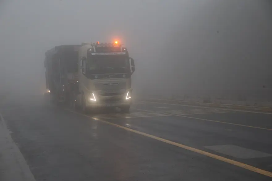 Bolu Dağı'nda göz gözü görmüyor: Görüş mesafesi 35 metre 4