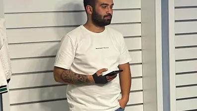 Kazara arkadaşını vurup öldürdü