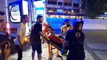 Kavga ettiği kişiyi 100 metre kovalayıp bıçakladı