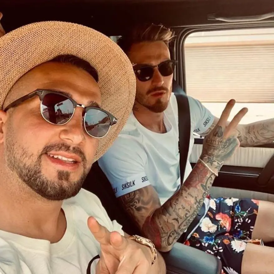 Onlar tatile devam ediyor (Ünlülerden tatil paylaşımları/ 11.06.2019) 10