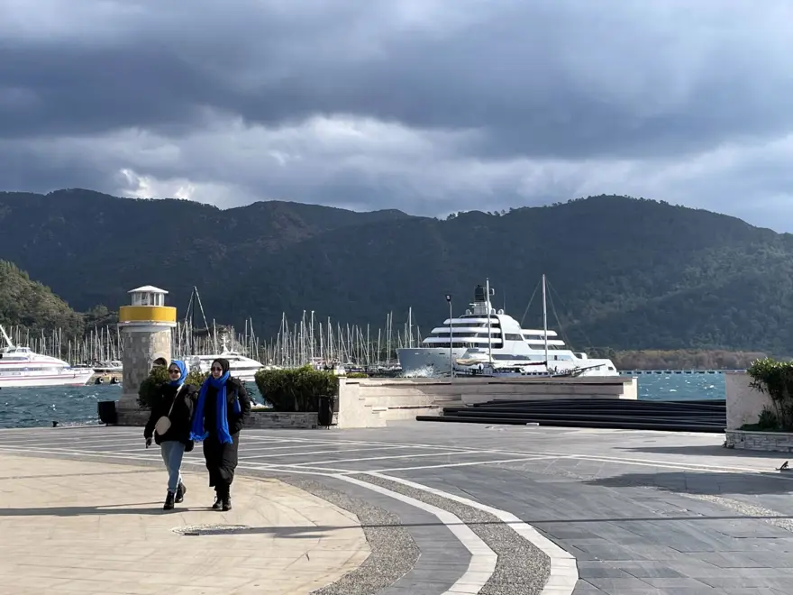 Rus milyarder Abramoviç'in yatı Marmaris'te 2