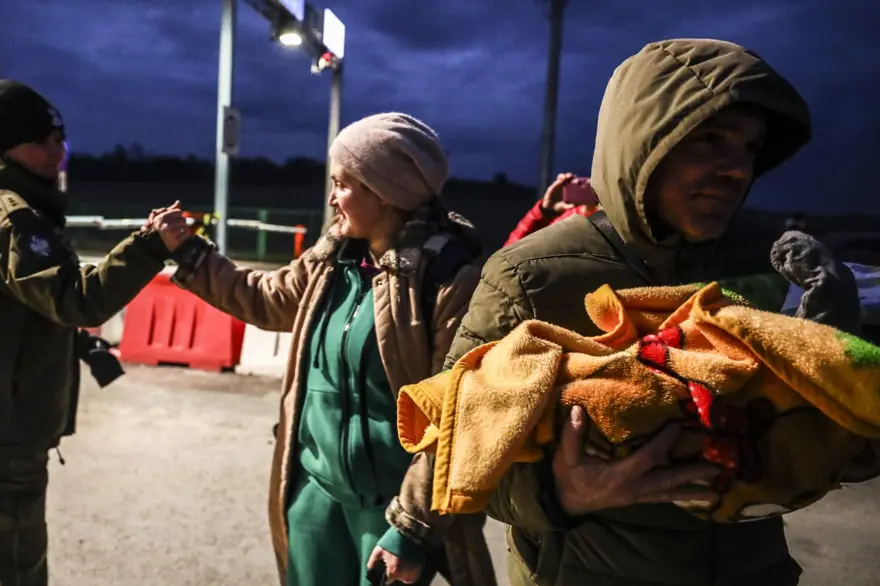 Polonya-Ukrayna sınırı çocuklu aileler haricinde sivillere kapatıldı 5 Polonya-Ukrayna sınırı çocuklu aileler haricinde sivillere kapatıldı 5