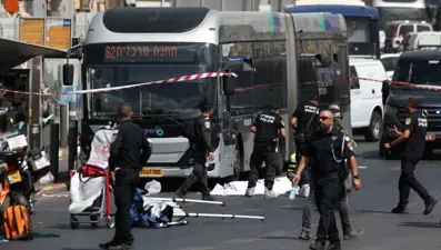 Doğu Kudüs'te silahlı saldırı! 6 kişi öldü, Netanyahu olay yerinde