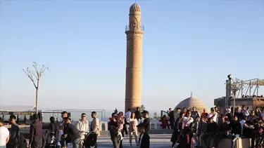 Zengin tarihi dokusuyla Mardin'de bayram tatili yoğunluğu