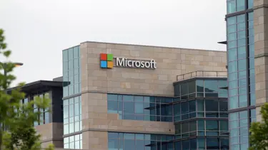 Microsoft'tan Polonya'ya 700 milyon dolarlık yatırım