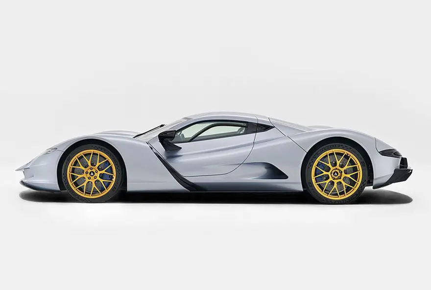 Elektrikli otomobillerde hız rekoru kırıldı: Saatte 438 km hıza ulaştı 8 Elektrikli otomobillerde hız rekoru kırıldı: Saatte 438 km hıza ulaştı 8