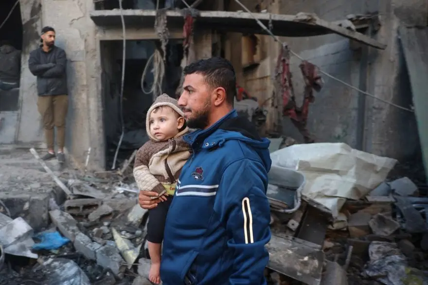 Gazze'de çocuk olmak: "Bebeklerin donarak öldüğü şehir" 6 Gazze'de çocuk olmak: "Bebeklerin donarak öldüğü şehir" 6