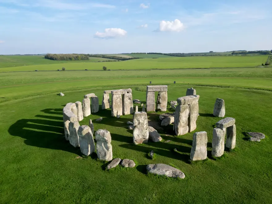 Stonehenge tarihçileri ikiye böldü: 5 bin yıllık taşlar nasıl ortaya çıktı? 6 Stonehenge tarihçileri ikiye böldü: 5 bin yıllık taşlar nasıl ortaya çıktı? 6