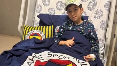 Anderson Talisca, lösemi tedavisi gören Yusuf Berat'ı unutmadı