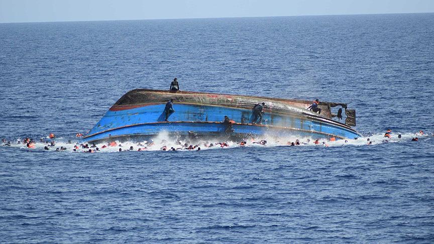 Filipinler'de gemi alabora oldu: 4 kişi öldü, 7 kişi aranıyor