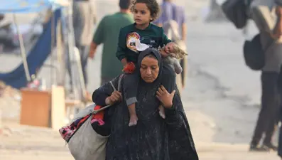 Gazze kentinden kaçış devam ediyor
